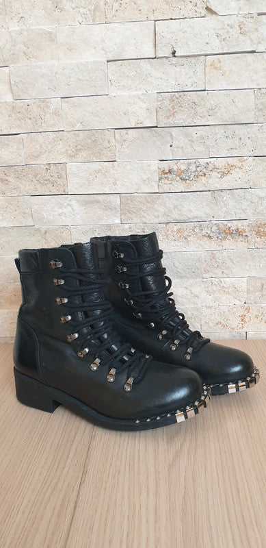 Boots Osmose